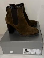 Bottillons en daim vert 37, Enlèvement ou Envoi, Comme neuf, Vert