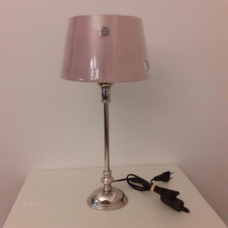 Unoxkleurige metalen lampenkap met nieuw kapje Prijs: € 8, Huis en Inrichting, Lampen | Lampenkappen, Gebruikt, 25 tot 50 cm, Overige vormen