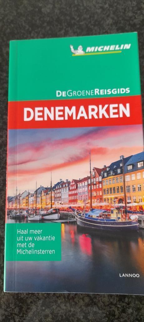 Reisgidsen, Livres, Guides touristiques, Comme neuf, Guide ou Livre de voyage, Vendu en Flandre, pas en Wallonnie, Enlèvement ou Envoi