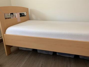 Tienerbed 90x200 met Emma-matras en 4-seizoenen dekbed, Huis en Inrichting, Slaapkamer | Bedden, Ophalen, Verstelbaar, 90 cm, Modern tiener