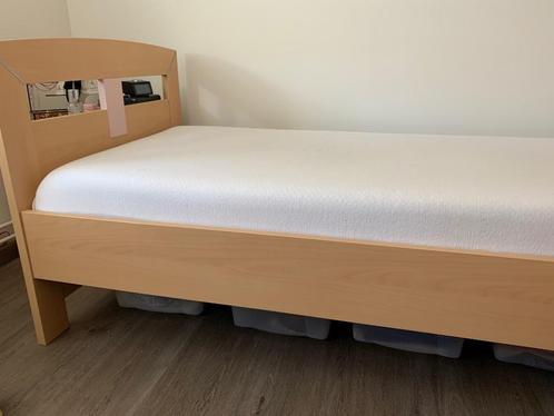 Tienerbed 90x200 met Emma-matras en 4-seizoenen dekbed, Huis en Inrichting, Slaapkamer | Bedden, Zo goed als nieuw, Eenpersoons