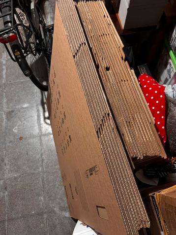 25 nieuwe IKEA verhuisdozen beschikbaar voor biedingen