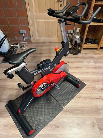 Hometrainer beschikbaar voor biedingen