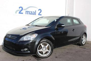 Kia Ceed cee'd 1.4i 3D Cruisse/Airco + 2 JAAR garantie ! beschikbaar voor biedingen