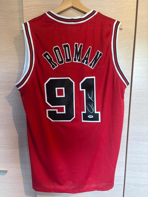 Gesigneerd shirt Dennis Rodman met COA, Sport en Fitness, Basketbal, Zo goed als nieuw, Kleding, Ophalen of Verzenden
