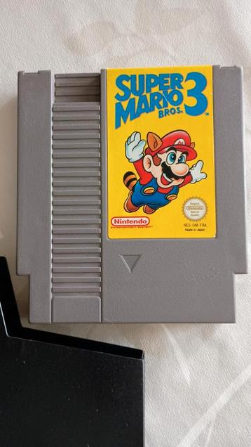 Super Mario bros 3 Nintendo NES avec pochette de protection  disponible aux enchères