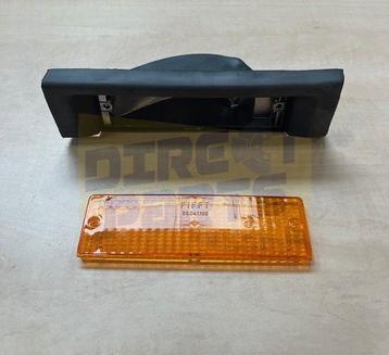 BMW 3 E30 (Cabrio) (1982-1993) knipperlicht Rechts voor oran beschikbaar voor biedingen
