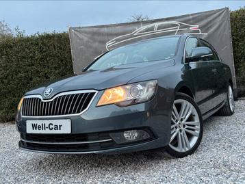 Skoda Superb Sedan 1.6Tdi Gps, zonnedak...   beschikbaar voor biedingen