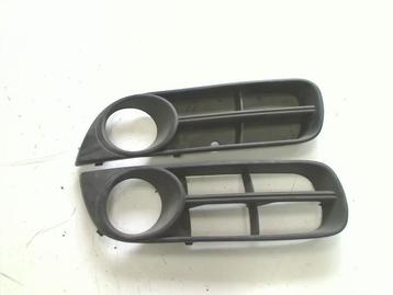 MISTLAMP SET Skoda Fabia III (NJ3) (01-2014/06-2021) beschikbaar voor biedingen