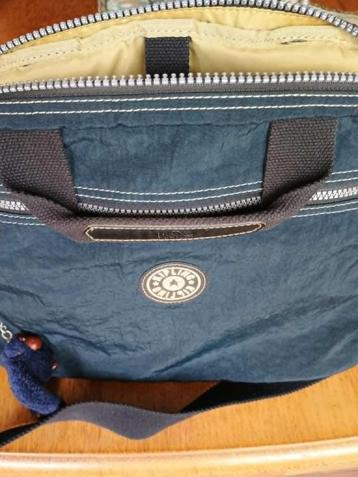 KIPLING schoudertas/laptoptas compleet met aapje, Enlèvement, Comme neuf, Bleu, Sac à main