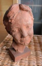 Octave Rotsaert terracotta beeld, Ophalen