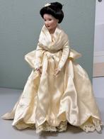 Ashton-Drake Galleries wedding Dress Doll 1994 signed + doos, Verzamelen, Ophalen of Verzenden, Zo goed als nieuw, Pop