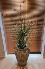 Stenen kruik met kunstplant, Ophalen, Zo goed als nieuw