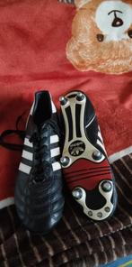 Adidas - voetbalschoenen, Sport en Fitness, Voetbal, Ophalen, Zo goed als nieuw