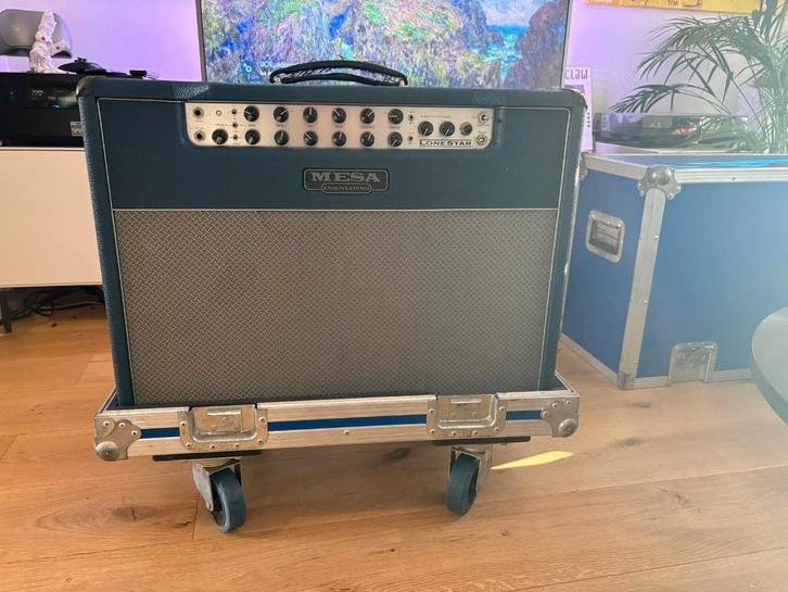 Mesa Boogie Lone Star 2x12 + Flight Case — Excellent état, Musique & Instruments, Amplis | Basse & Guitare, Utilisé, Guitare, 50 à 100 watts