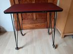 Vintage 50-60 Formica rode tv-tafel met wielen, Ophalen