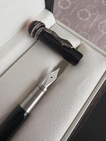 Montblanc plume Héritage Rouge & Noir beschikbaar voor biedingen