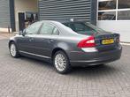 Volvo S80 2.4D Momentum, cruise control, airco, stoelverwarm, Auto's, 4 deurs, Bedrijf, Euro 4, Zilver of Grijs