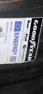 4 Pneus été Runflat New + 4 Pneus Hiver Runflat, Enlèvement, Pneus été, Pneu(s)