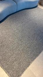 Lavora tapijt handgemaakt wol Juntoo, Ophalen