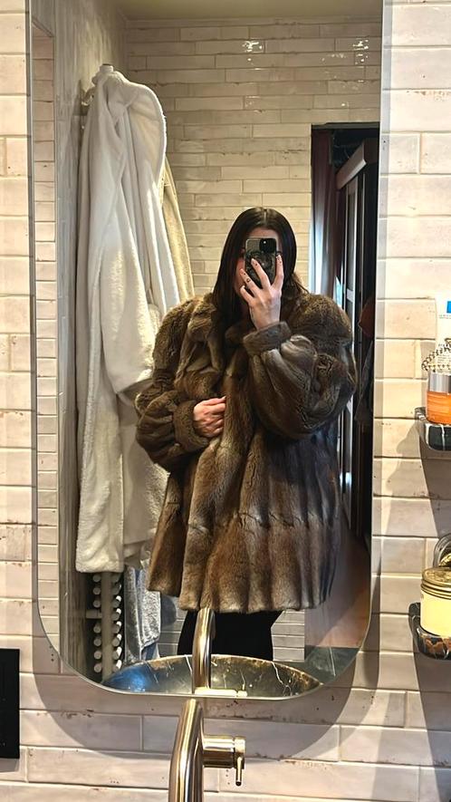 Prachtige muskus bontjas, Kleding | Dames, Jassen | Winter, Maat 38/40 (M), Ophalen of Verzenden