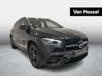 Mercedes-Benz GLA 180 AMG Line + NIGHTPACK + SURROUND VIEW +, Auto's, Mercedes-Benz, Stof, Gebruikt, 4 cilinders, 136 pk