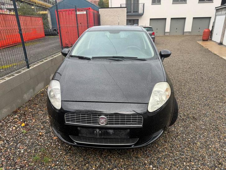 Fiat Punto prête à immatriculer, Auto's, Fiat, Particulier, Punto EVO, ABS, Airbags, Boordcomputer, Centrale vergrendeling, Climate control