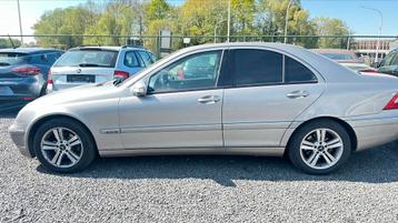 Mercedes 220CDi* 2003* Automaat* 190.000km* 100kw beschikbaar voor biedingen