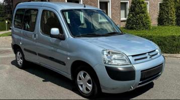 Citroën berlingo - 2003 - 170.000km - benzine beschikbaar voor biedingen