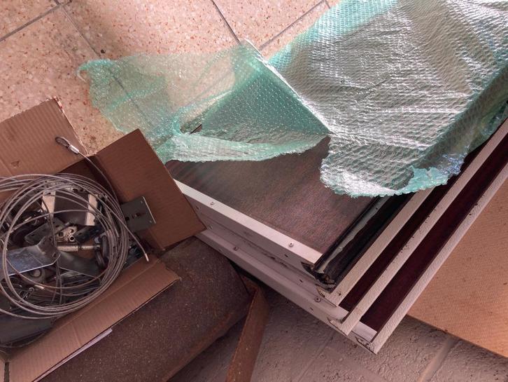 Tablier de Porte sectionnelle, Doe-het-zelf en Bouw, Raamkozijnen en Schuifdeuren, Gebruikt, Overige typen, Kunststof, 150 tot 225 cm