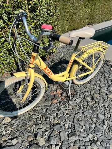 Meisjes fiets 20 inch (100-140 cm) beschikbaar voor biedingen