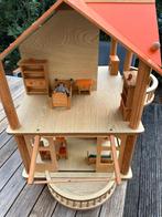 Houten poppenhuis met leuke poppetjes en meubeltjes, Enlèvement, Utilisé, Maison de poupées