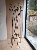 Kleurrijke vintage kapstok – Roger Féraud, Utilisé, Métal, Portemanteau sur pied, 150 à 200 cm