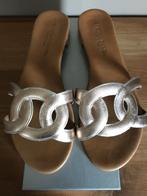 Chaussons dorés de Christian Daniel, taille 40, Vêtements | Femmes, Enlèvement ou Envoi, Autres couleurs, Christian Daniel, Comme neuf