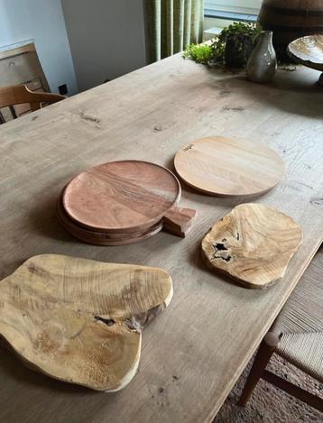 Lot d'assiettes/sous-verres en bois