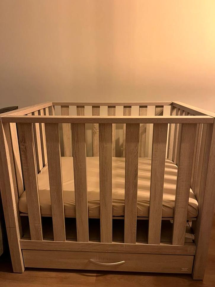 Box TWF met lade + matras en hoeslaken, Kinderen en Baby's, Babyparken, Gebruikt, In hoogte verstelbaar, Lade, Ophalen