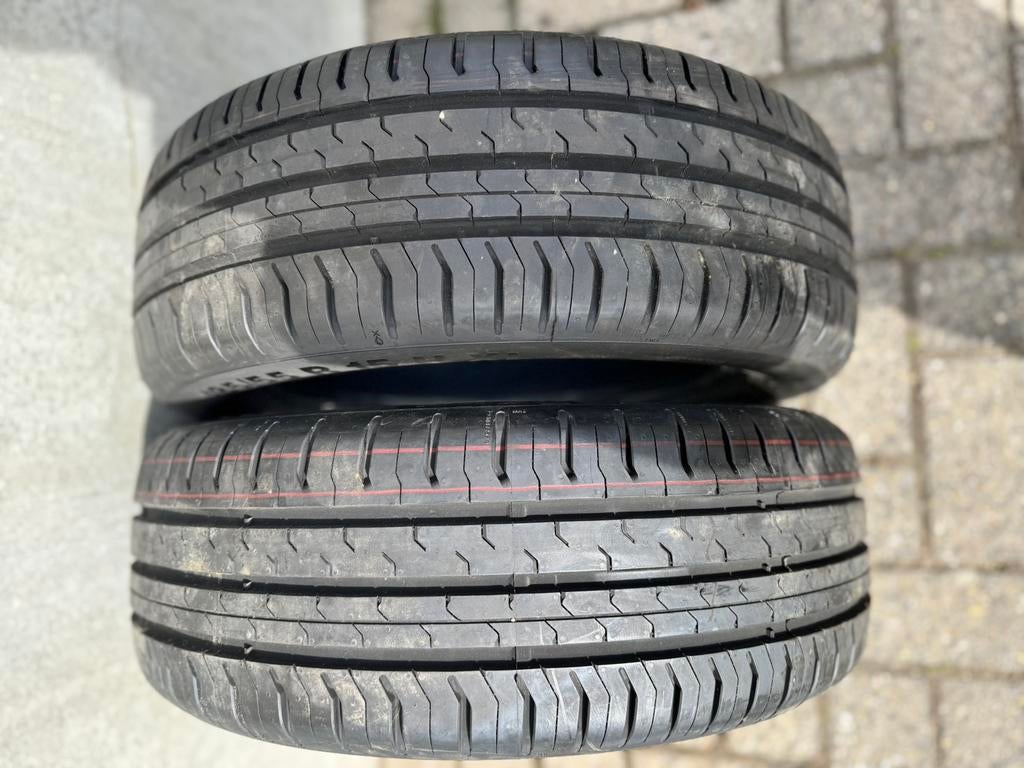 4 pneus d'été Continental sont presque neufs 185/55R15, Enlèvement ou Envoi, Comme neuf