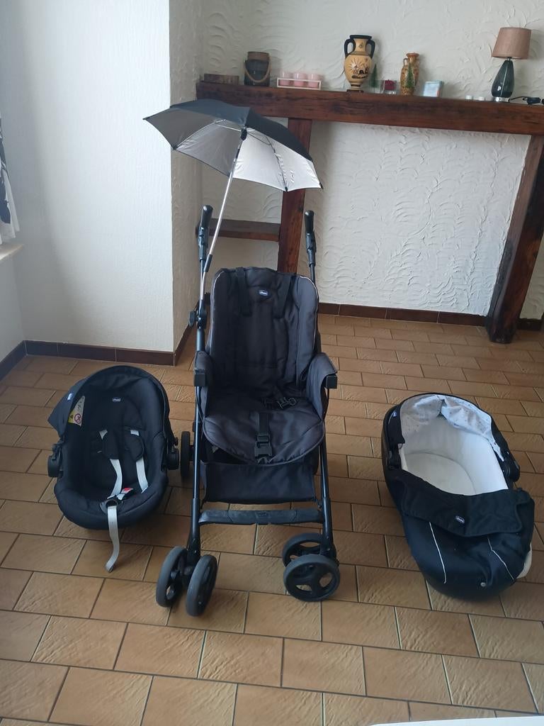 Poussette Chicco en excellent état, Enfants & Bébés, Buggys, Enlèvement
