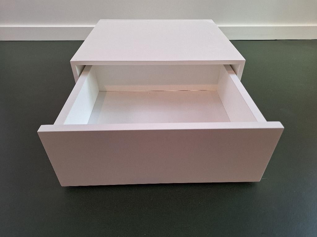 Cub it zwevende lademodule (wandmontage), Ophalen, Overige materialen, Minder dan 50 cm, 1 of 2 laden