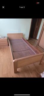 Titre : Lit simple en bois avec sommier, Enlèvement, Comme neuf, Bois