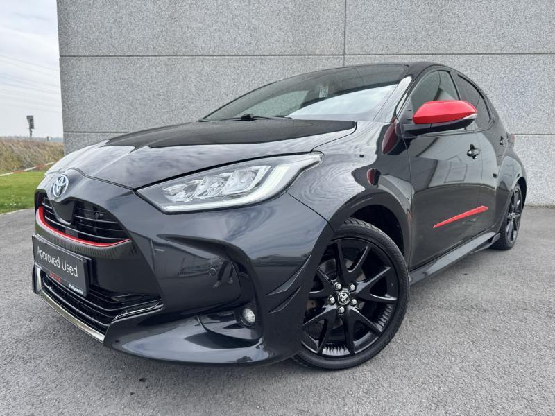 Toyota Yaris 1.5 Hybrid e-CVT Style + Hi tech Pack et Toit P, Electronic Stability Program (ESP), Achat, Euro 6, Noir