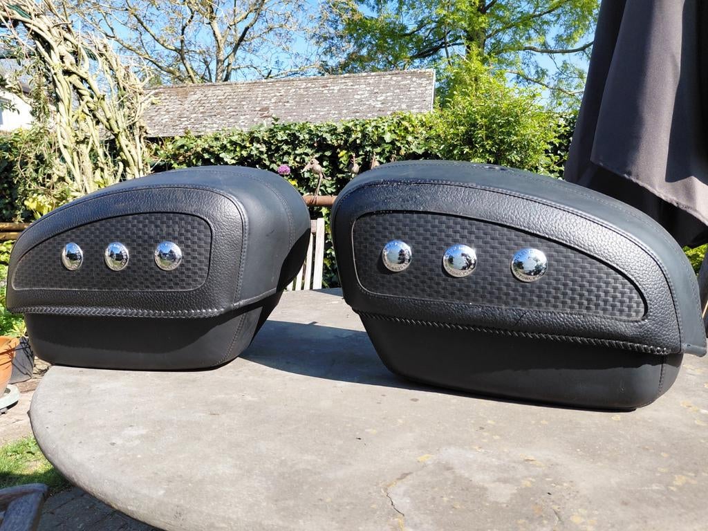 Sacoches latérales Harley Davidson., Motos, Enlèvement