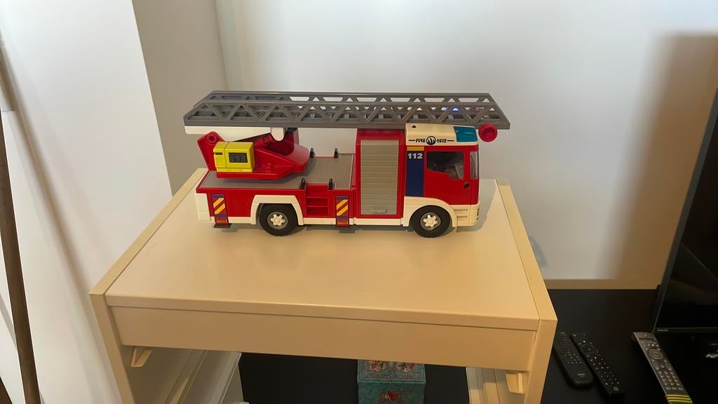 Een brandweerwagen, Ophalen, Zo goed als nieuw