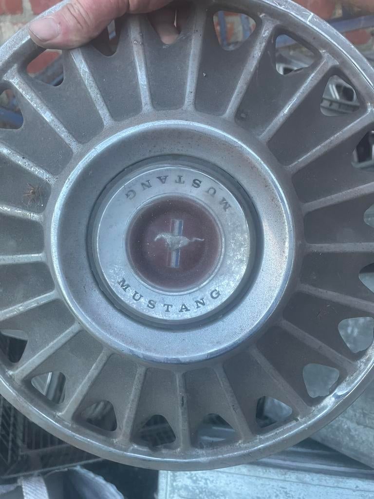 Oude wieldoppen meer dan 100 st, Enlèvement, Comme neuf