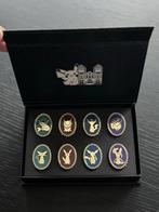 Evolutions of Eevee Pin Box - Pokémon  Natural History Muse, Enlèvement ou Envoi