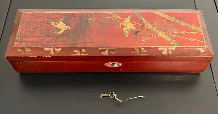 Ancienne Boite à Gants Japonaise en Bois & Lacque, Antiquités & Art, Art | Art non-occidental, Enlèvement ou Envoi