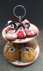 etagère met nep taartjes, Enlèvement ou Envoi