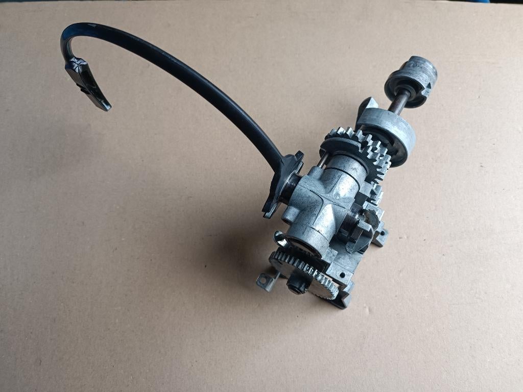 Gripper Arm / Mechaniek Rock-ola 450 (1973) jukebox, Collections, Machines | Jukebox, Envoi