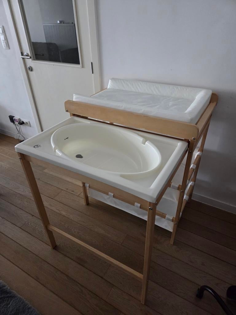 Table à langer avec Baignoire Coulissante, Maison & Meubles