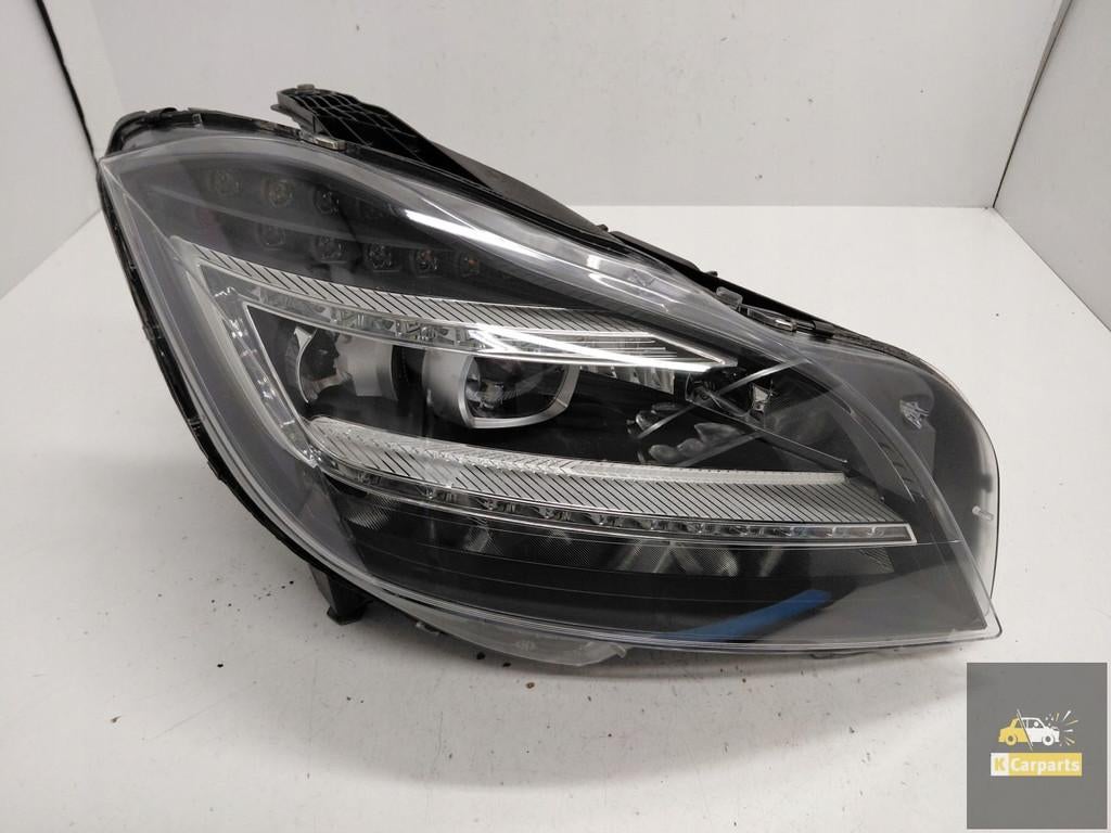 A2188202259, feu arri re droit ILS LED complet pour Mercedes, Mercedes-Benz AG, Mercedes-Benz, Utilisé, Mercedesstrasse 120
70372  Stuttgart, DE